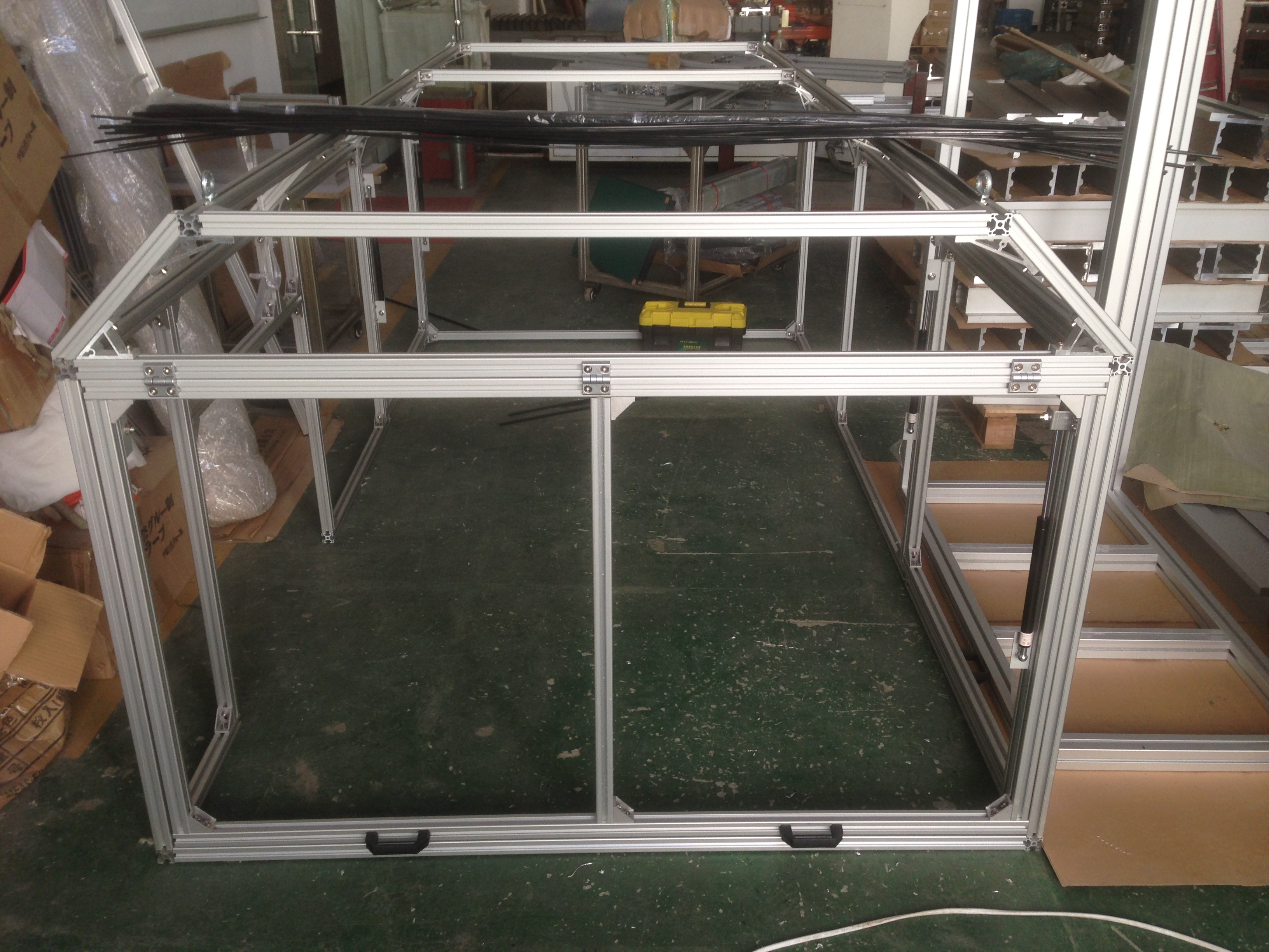 鋁<i style='color:red'>型材架</i>子配件不同，安裝方法不同