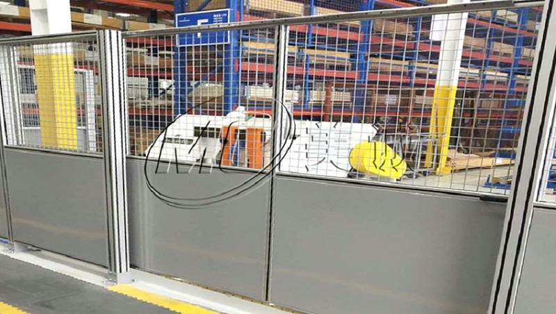 鋁型材設(shè)備防護圍欄（2）